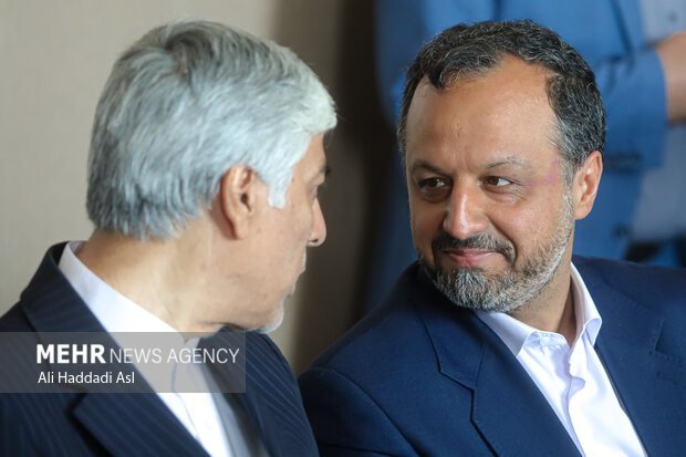 آیین واگذاری مالکیت تیمهای استقلال و پرسپولیس به بخش خصوصی