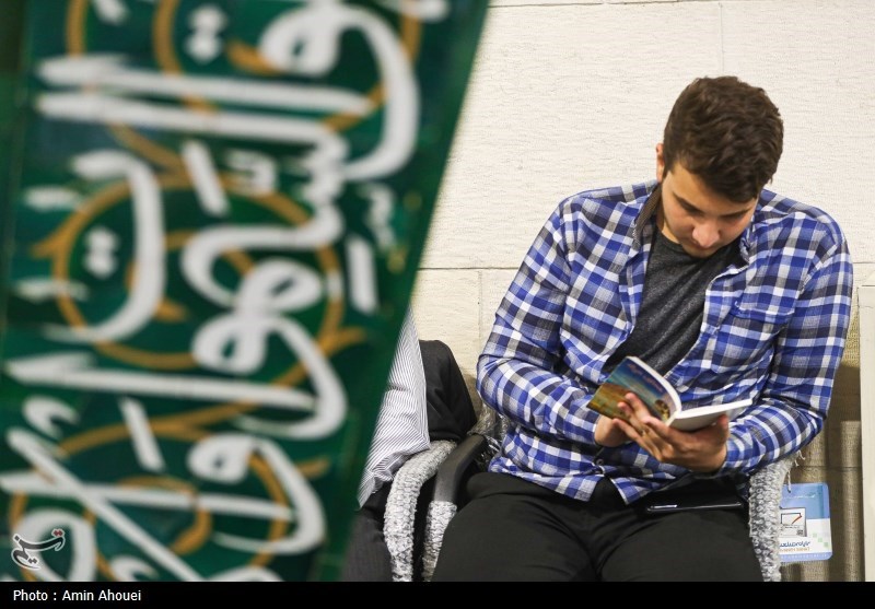  مراسم دعای عرفه در دانشگاه تهران