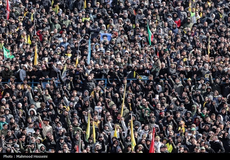 حضور رئیس مجلس در تشییع با شکوه شهدای مقاومت