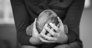 افسردگی پس از زایمان و چالش‌های آن