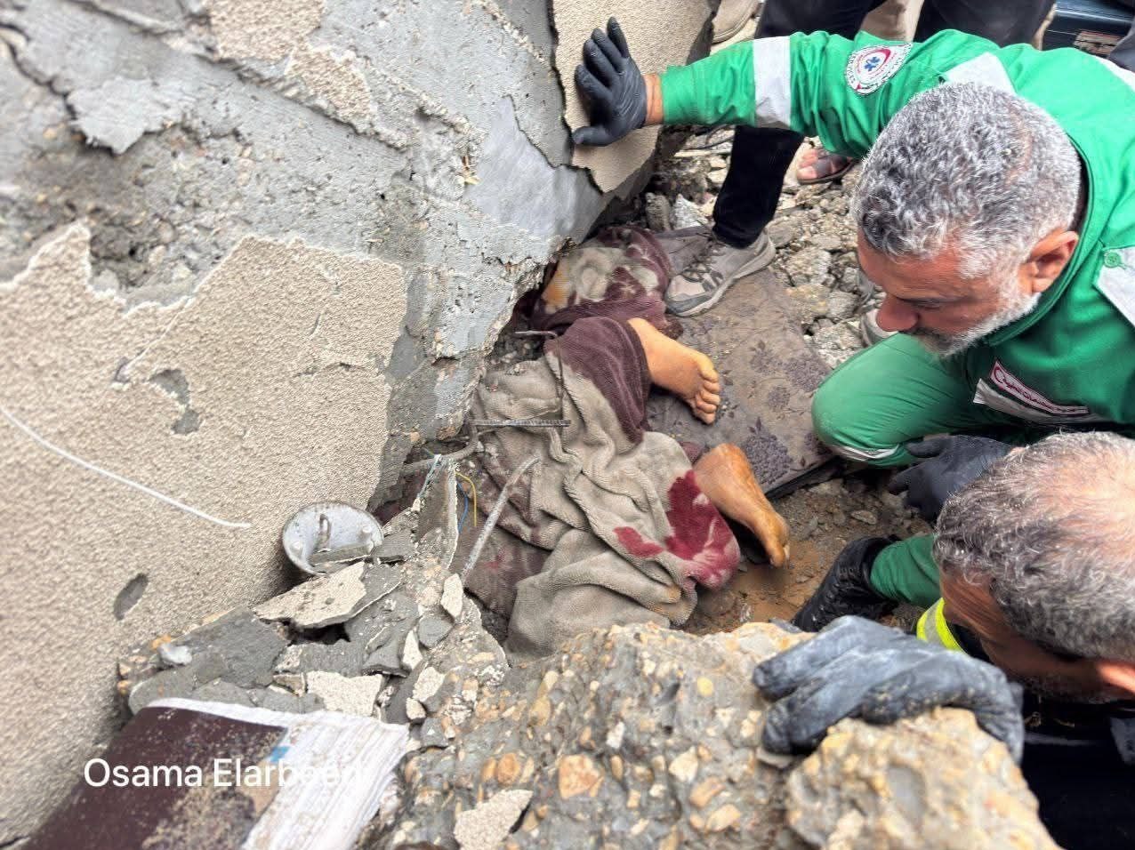 غزه؛ دیروز غرق در خون، امروز غرق در سیلاب